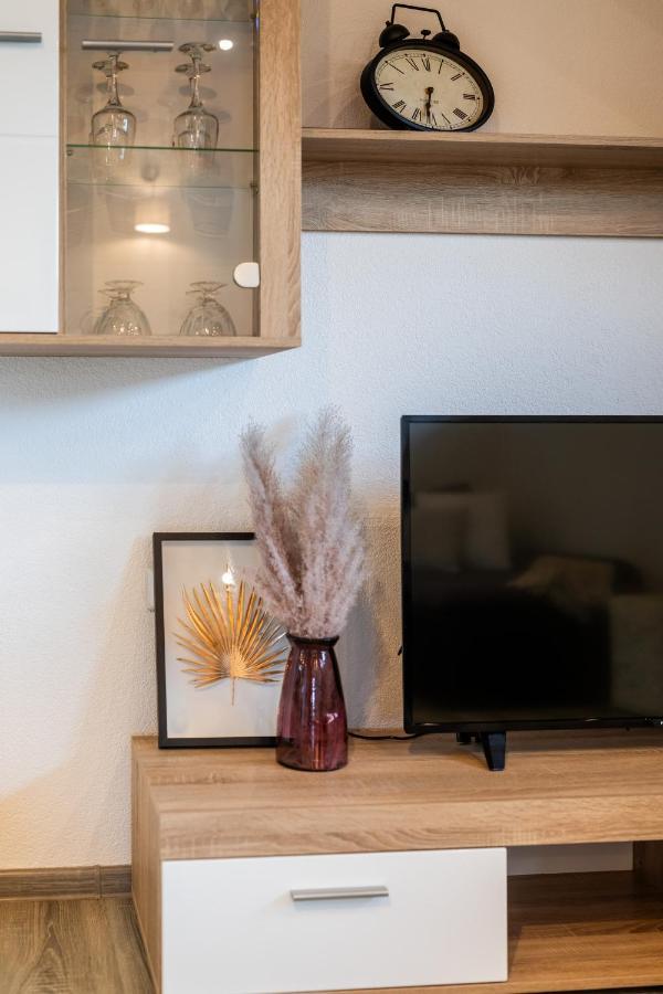 Apartment Sara Rakovica Dış mekan fotoğraf